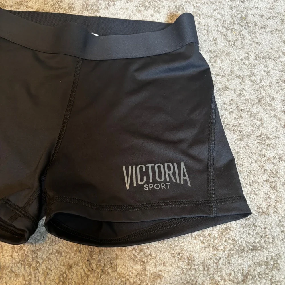 Victoria Sport Womens Black Compression Athletic‎ Shorts Silver Logo Size Small